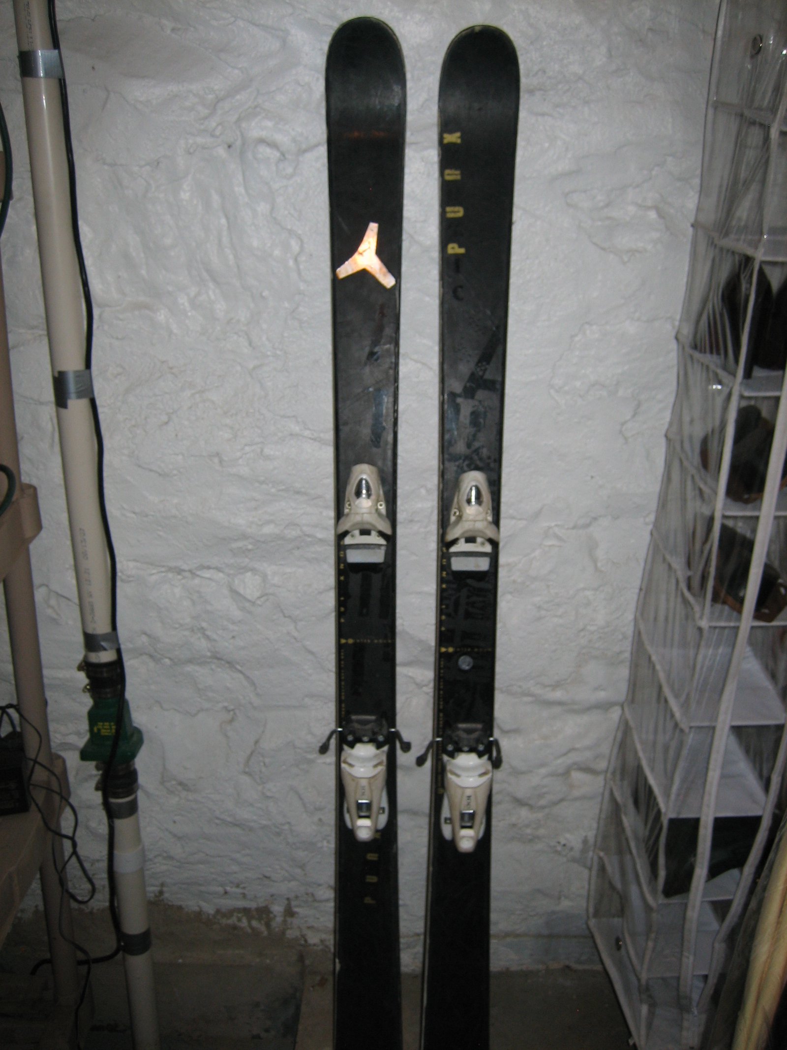 Skis