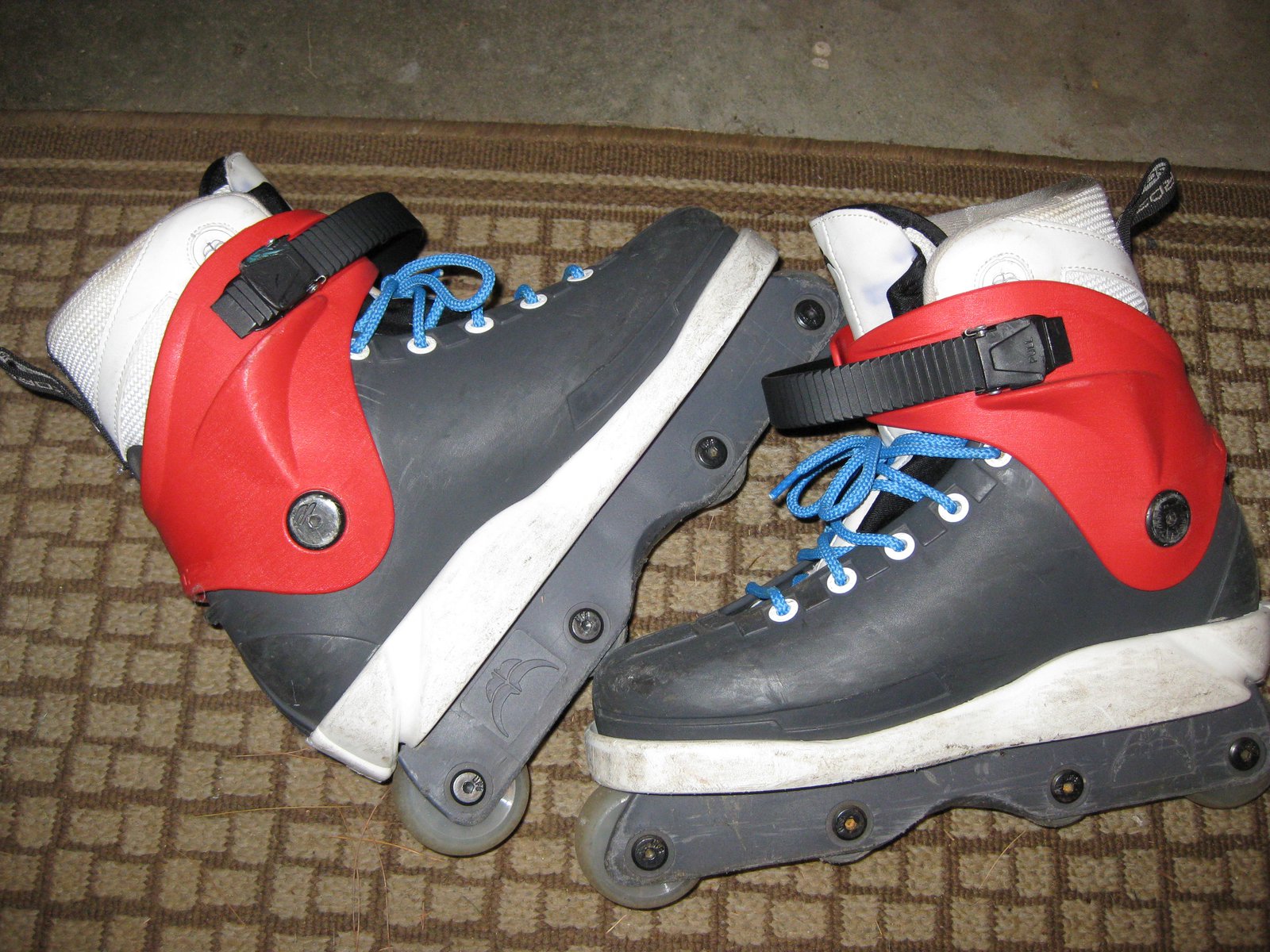 Skates3