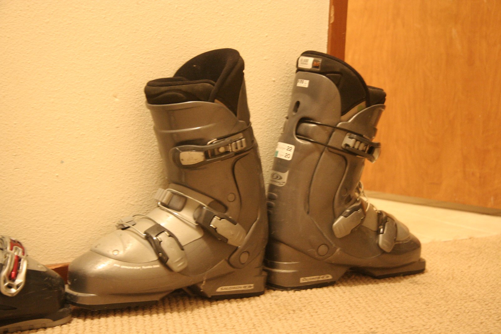 Saloman rental boots