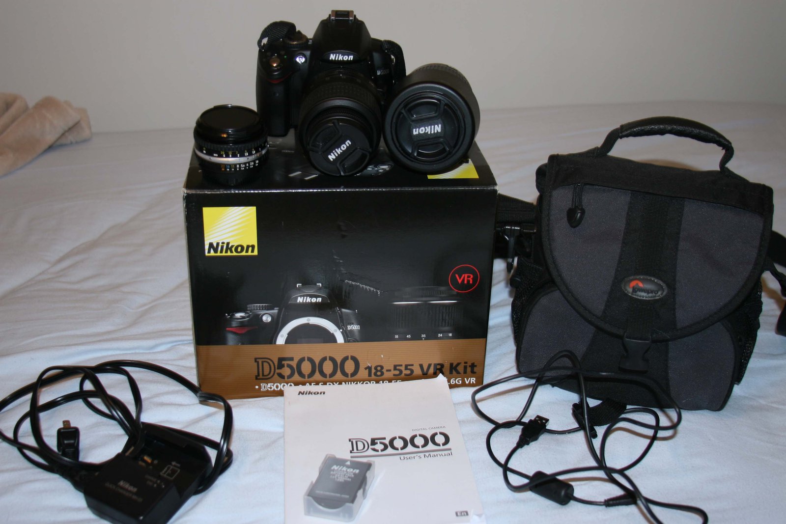 Nikon D5000