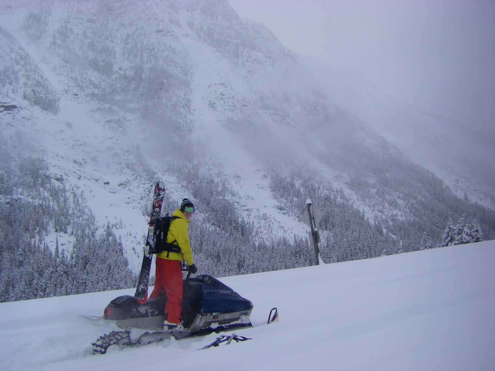 North cascades 'mobile skiing