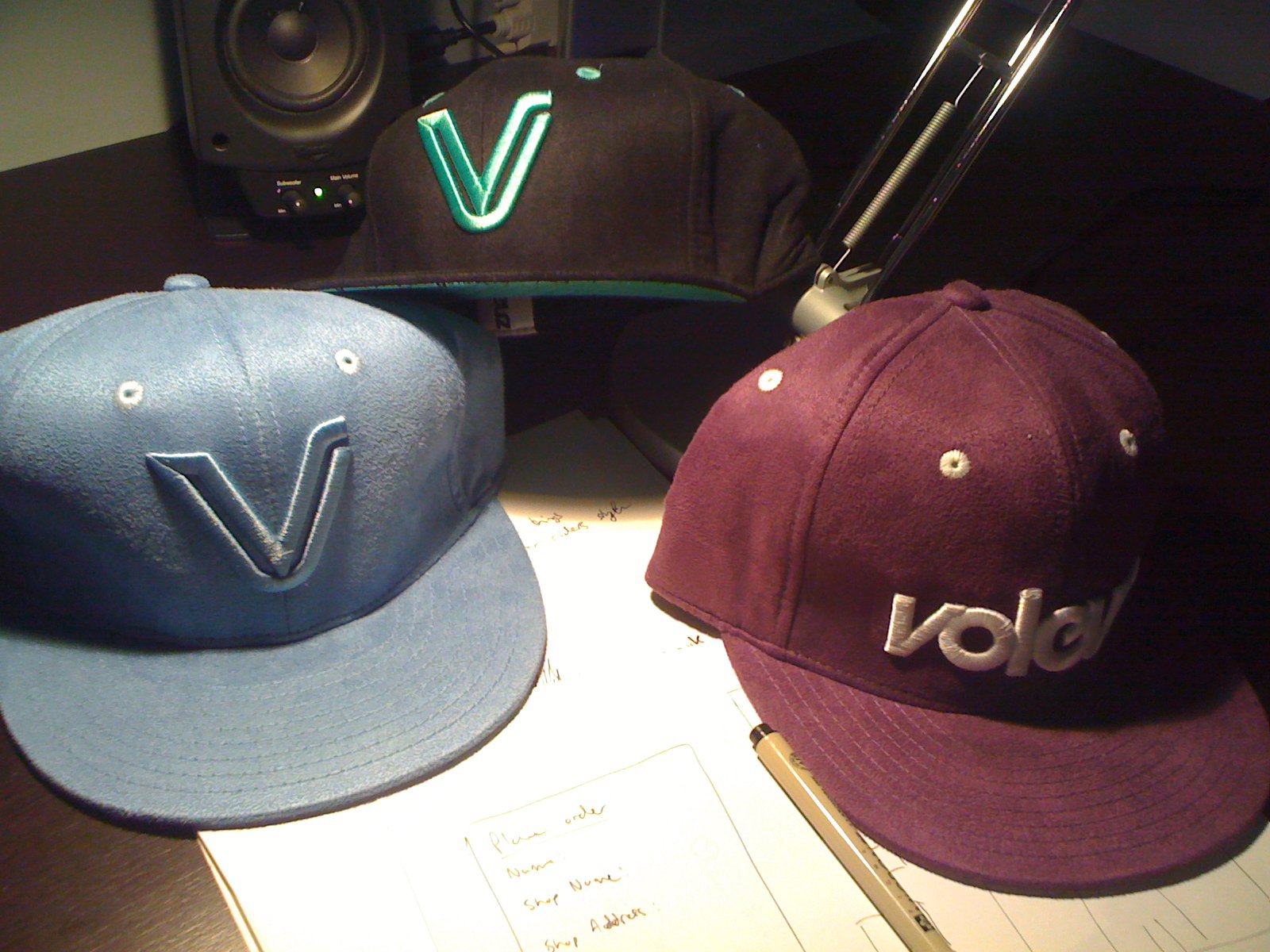 Voleurz caps