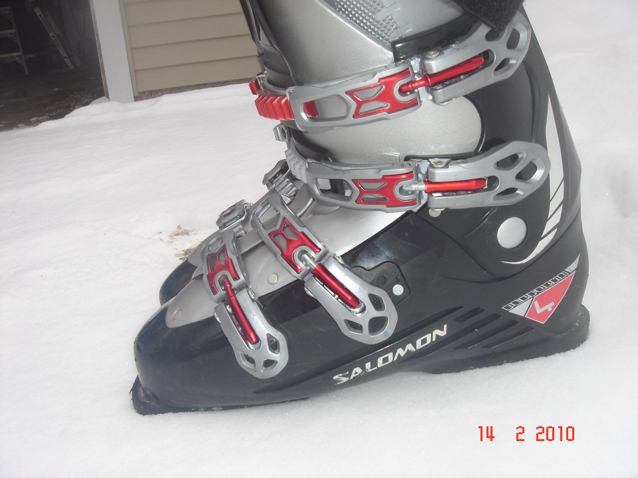 Salomon Boots 28.5