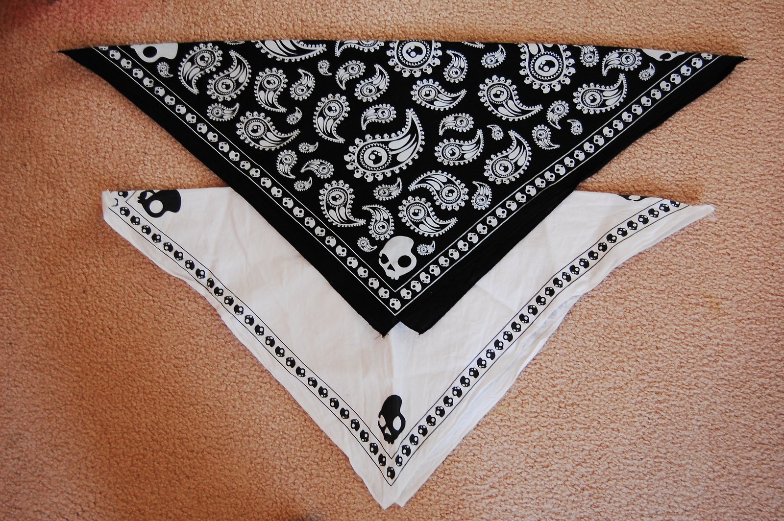 Skullcandy bandana