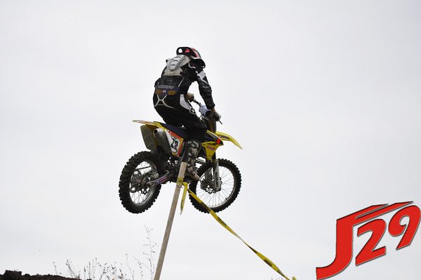 I can jump mx better then  on my skis