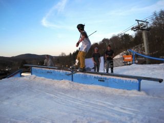 Rail jam