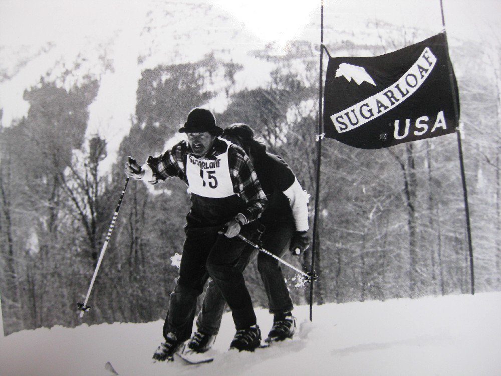 Tandem skiing?