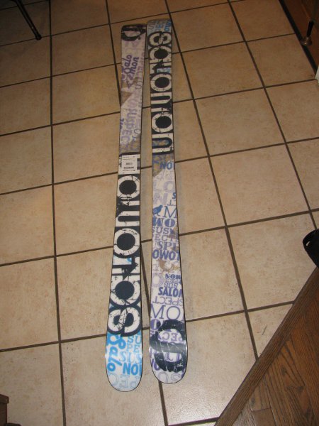 Skis - 2 of 3