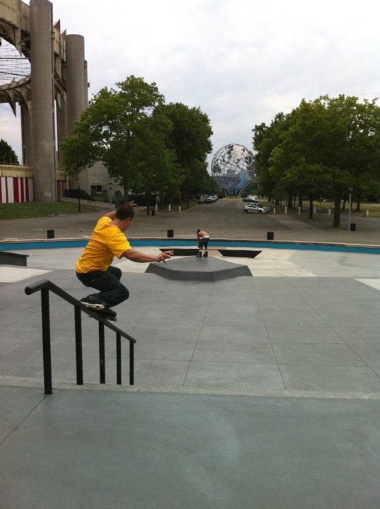 Backside Farfegnugen at World Fair Site NYC (Maloof Skatepark)