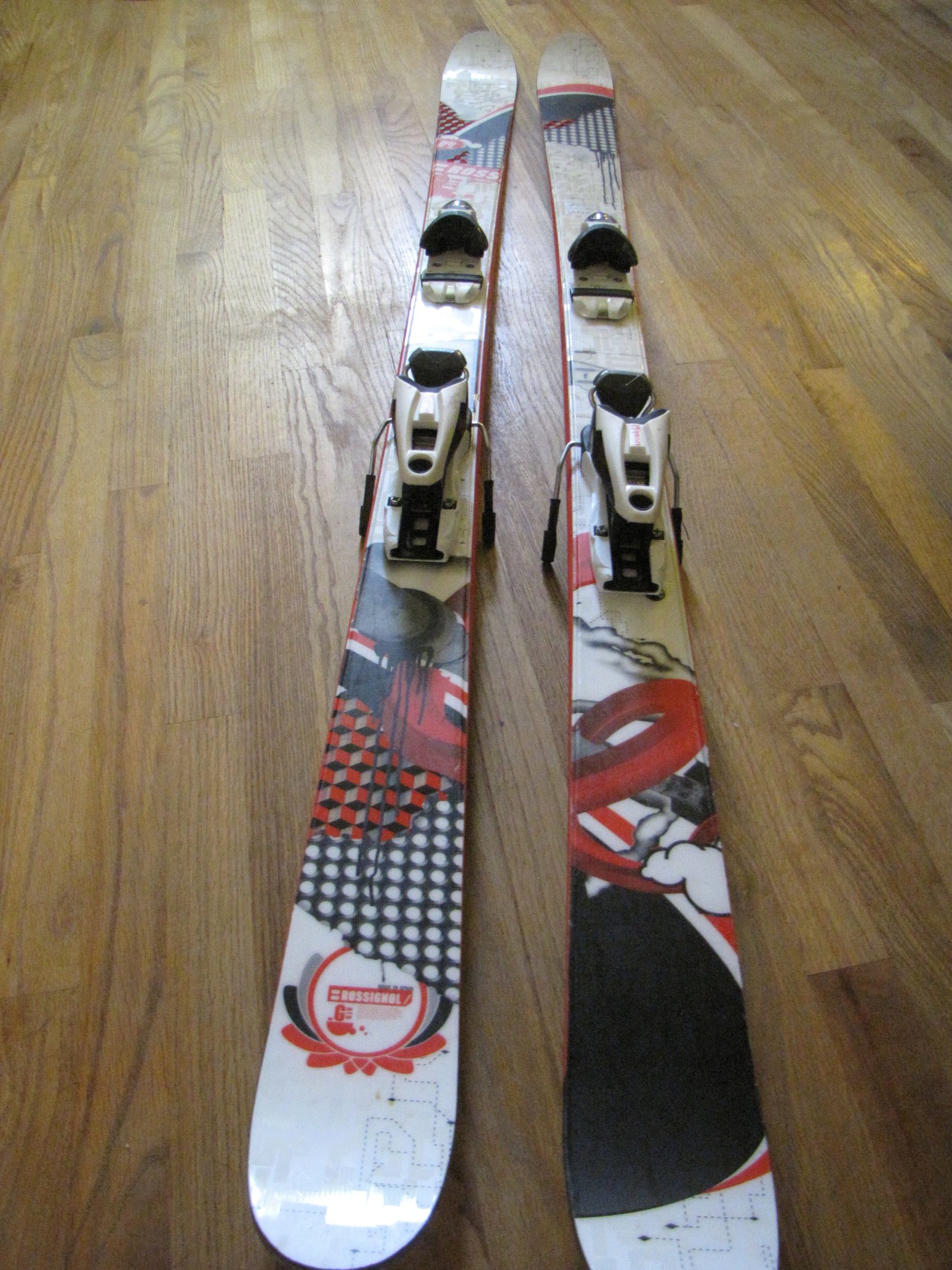 2008 Rossignol Ghetto skis 167cm