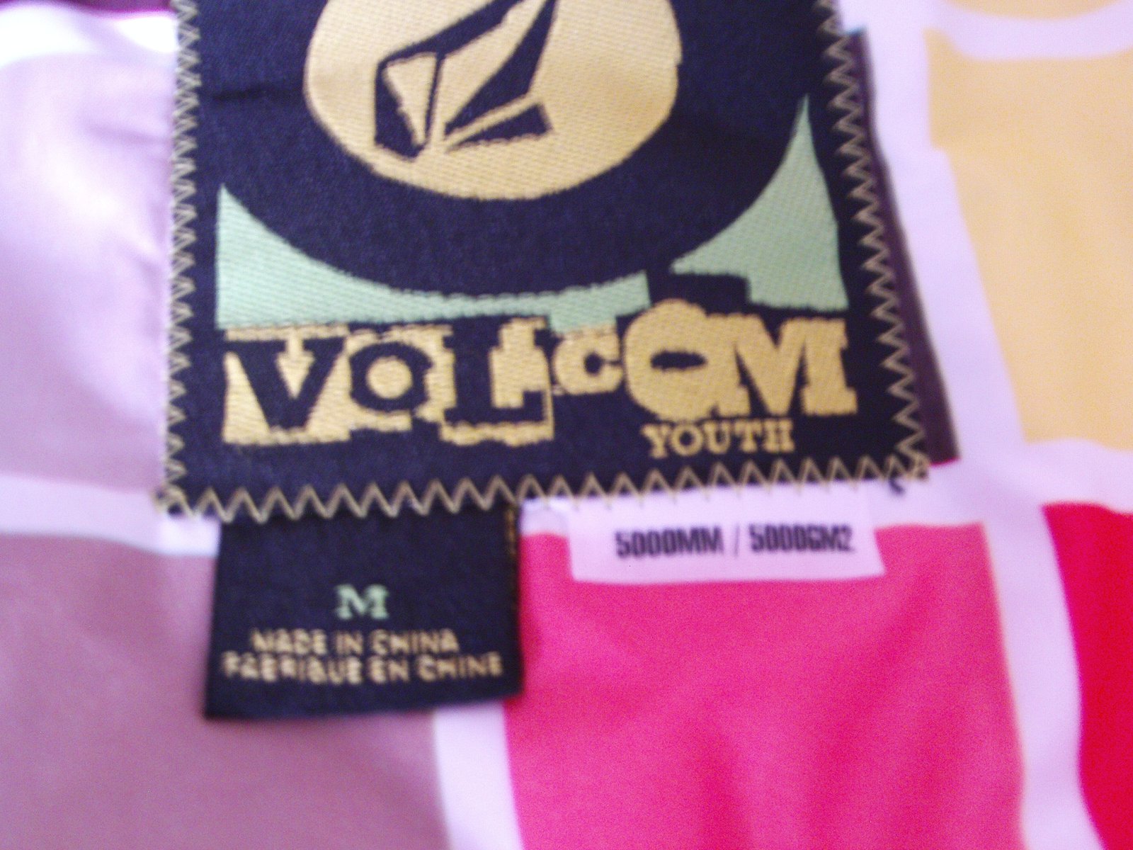 Volcom Circle Square