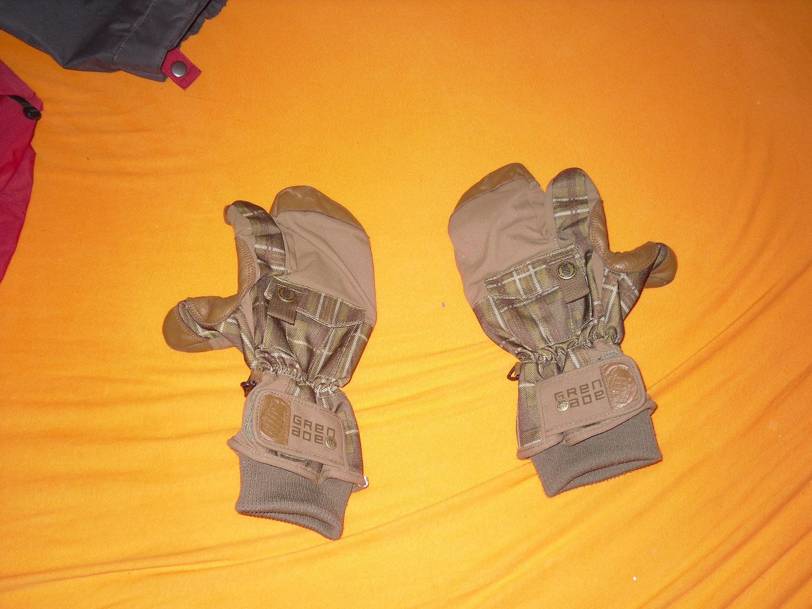 Grenade Gloves