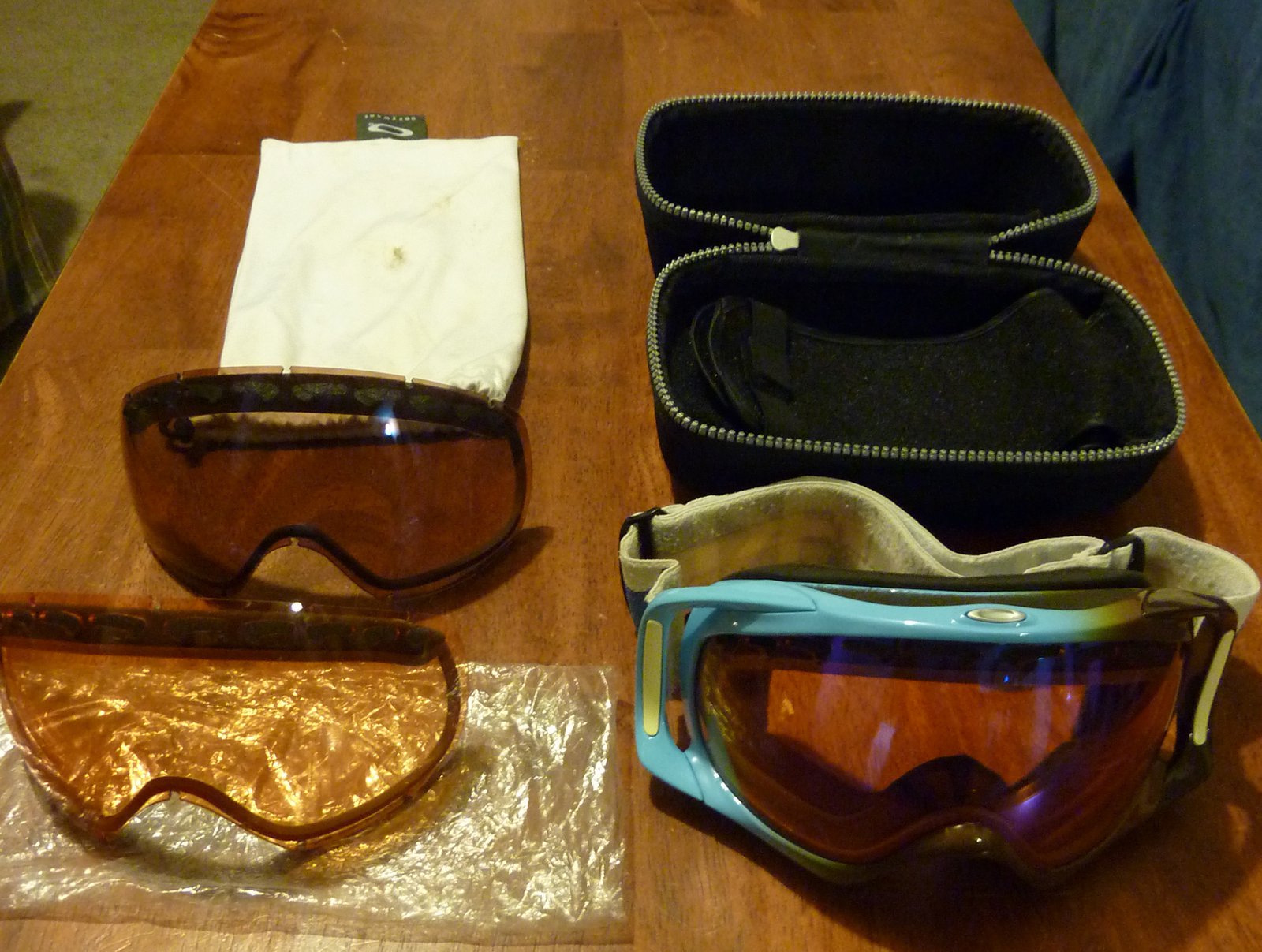 Oakley Crowbar 1