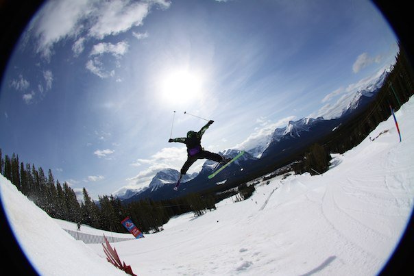 Skiing at Louise