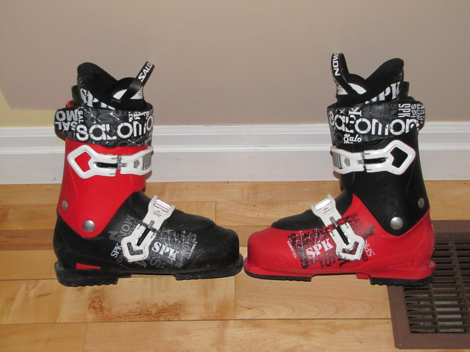 Salomon boots