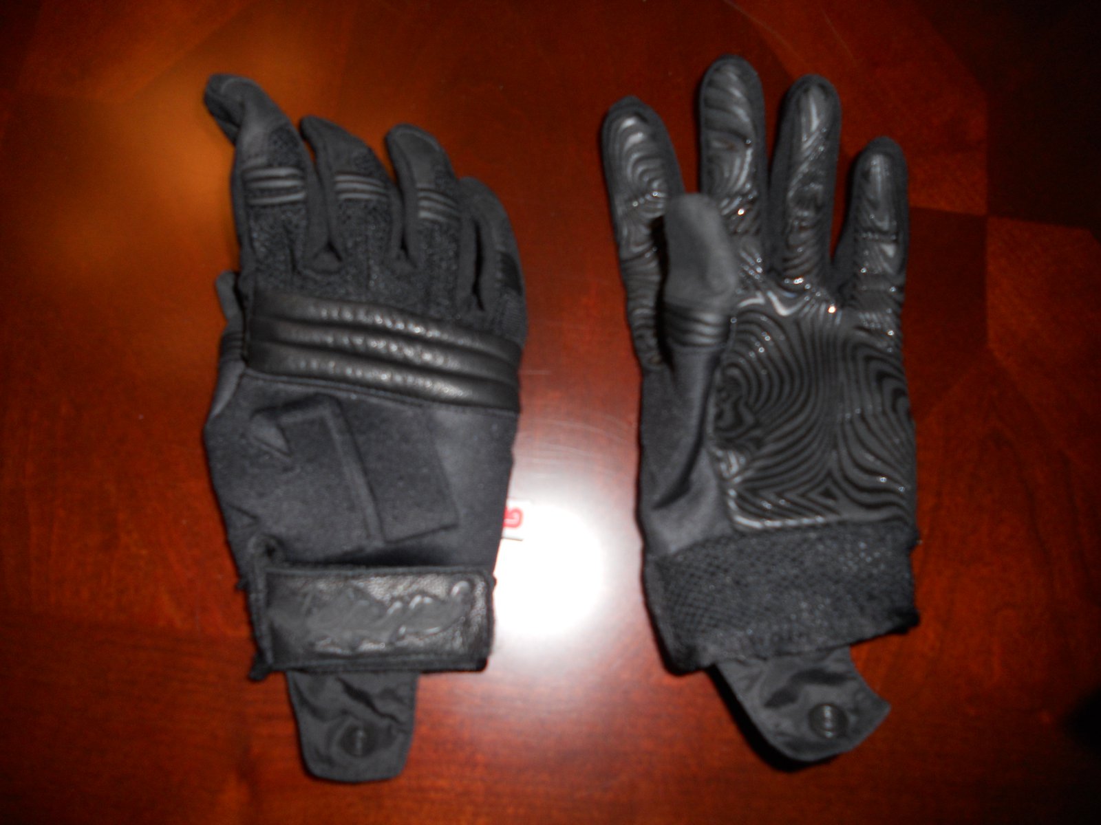 Burton pipe gloves