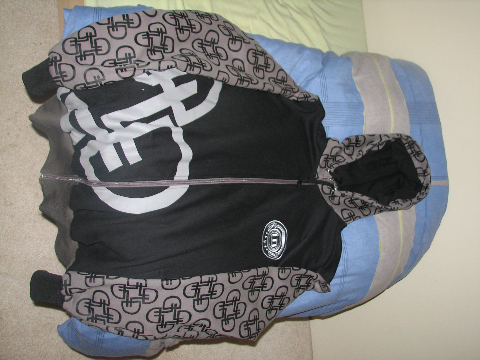 LDC Night hoodie XL