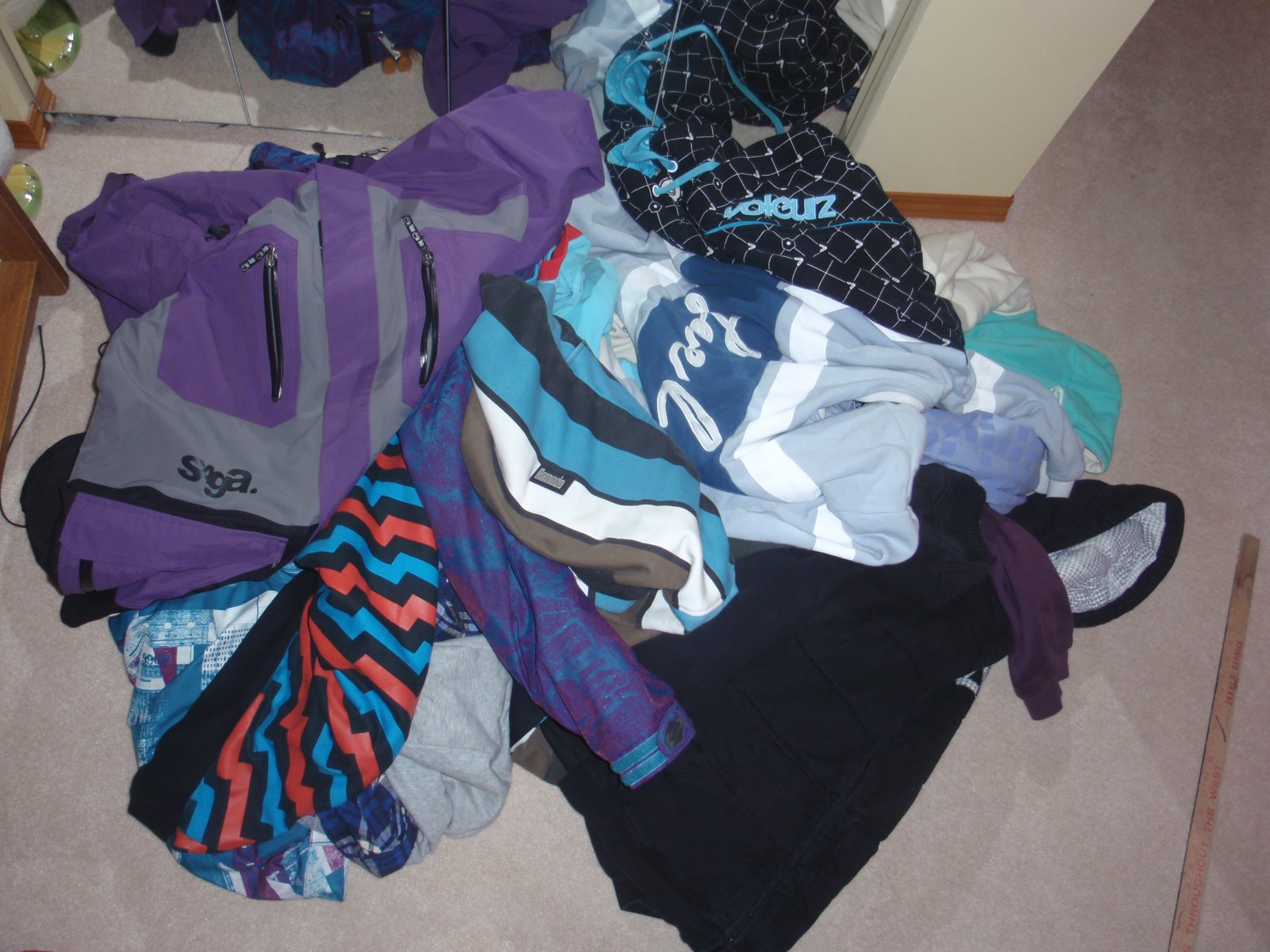 Clothing pile