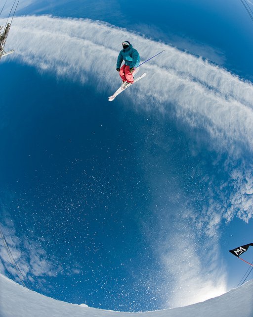 Big wave sky skiing