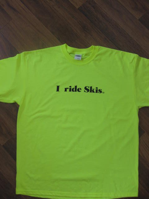 I ride Skis.