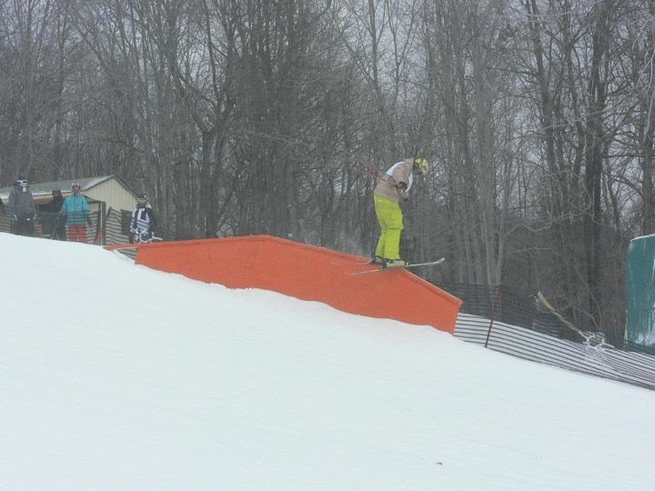Ski Slide to Rail Slide Skinny Up-Flat-Down Sequence