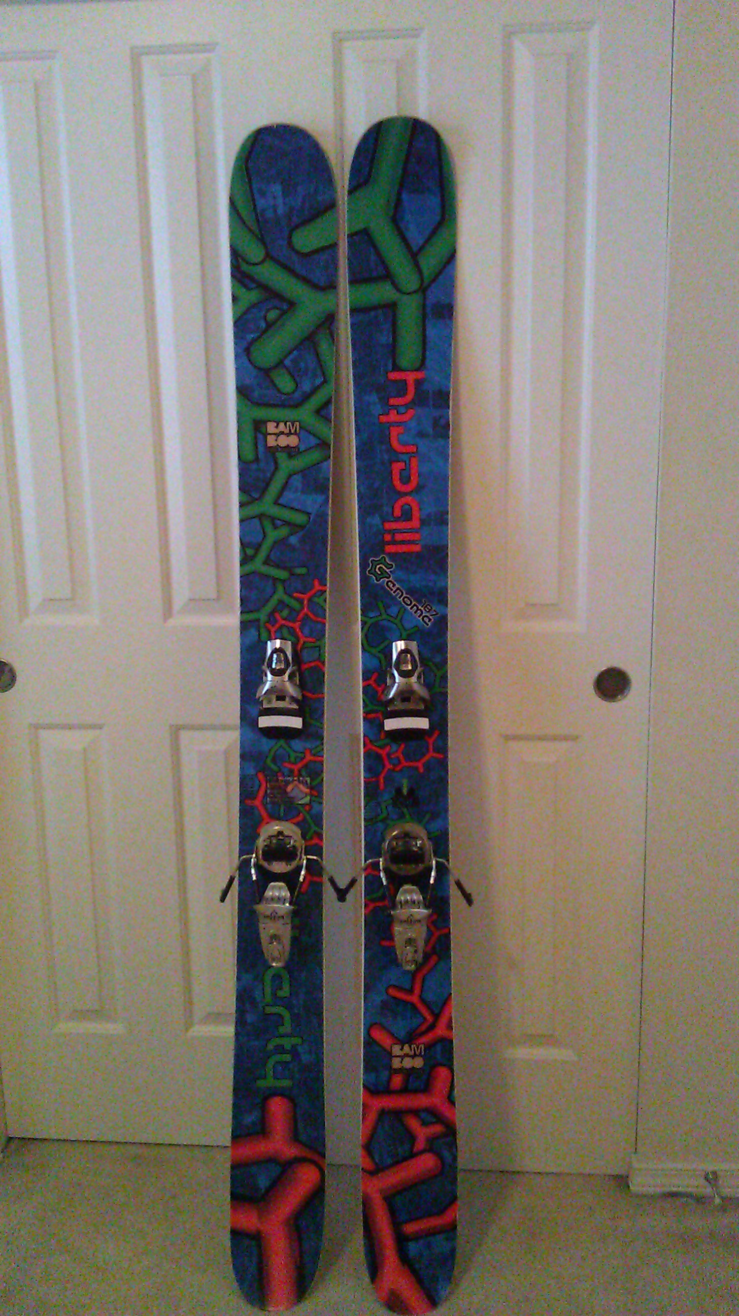 FS: 187cm Liberty Genome skis 170/141/156 (yes, huge)....... $300