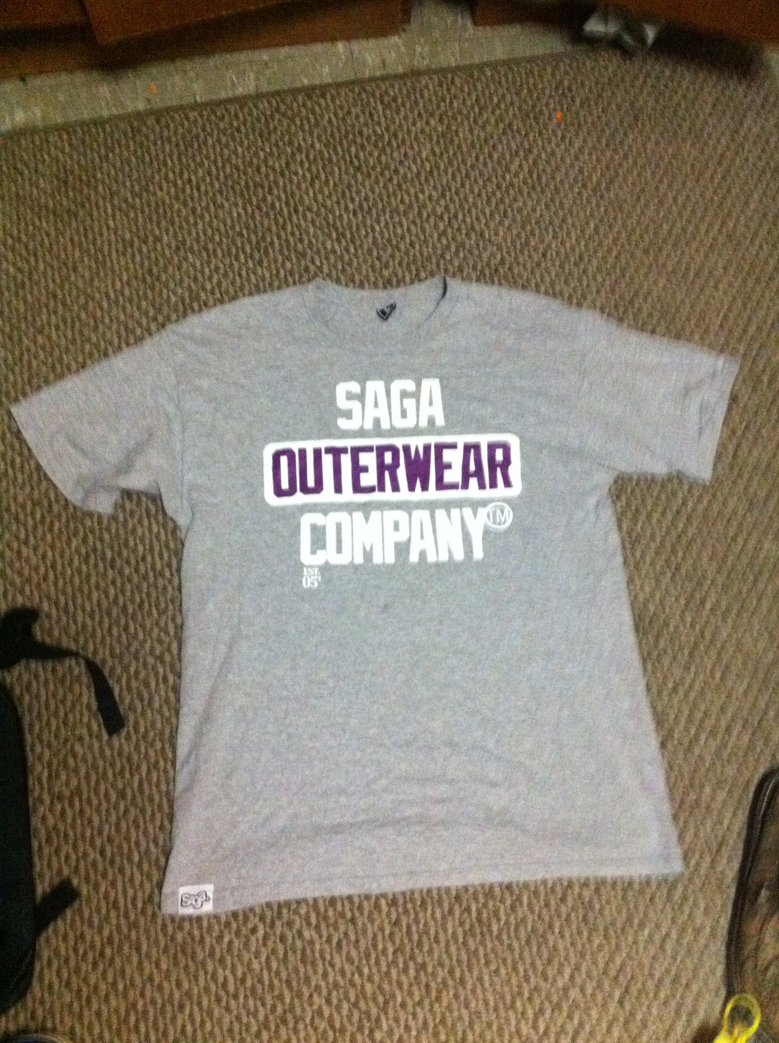 saga shirt