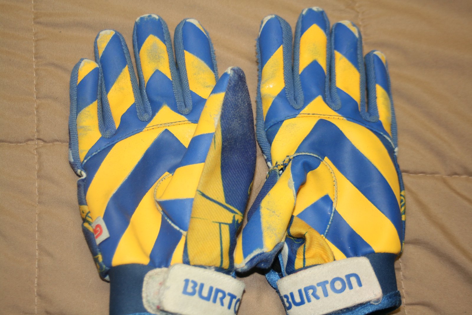 Burton Gloves palms