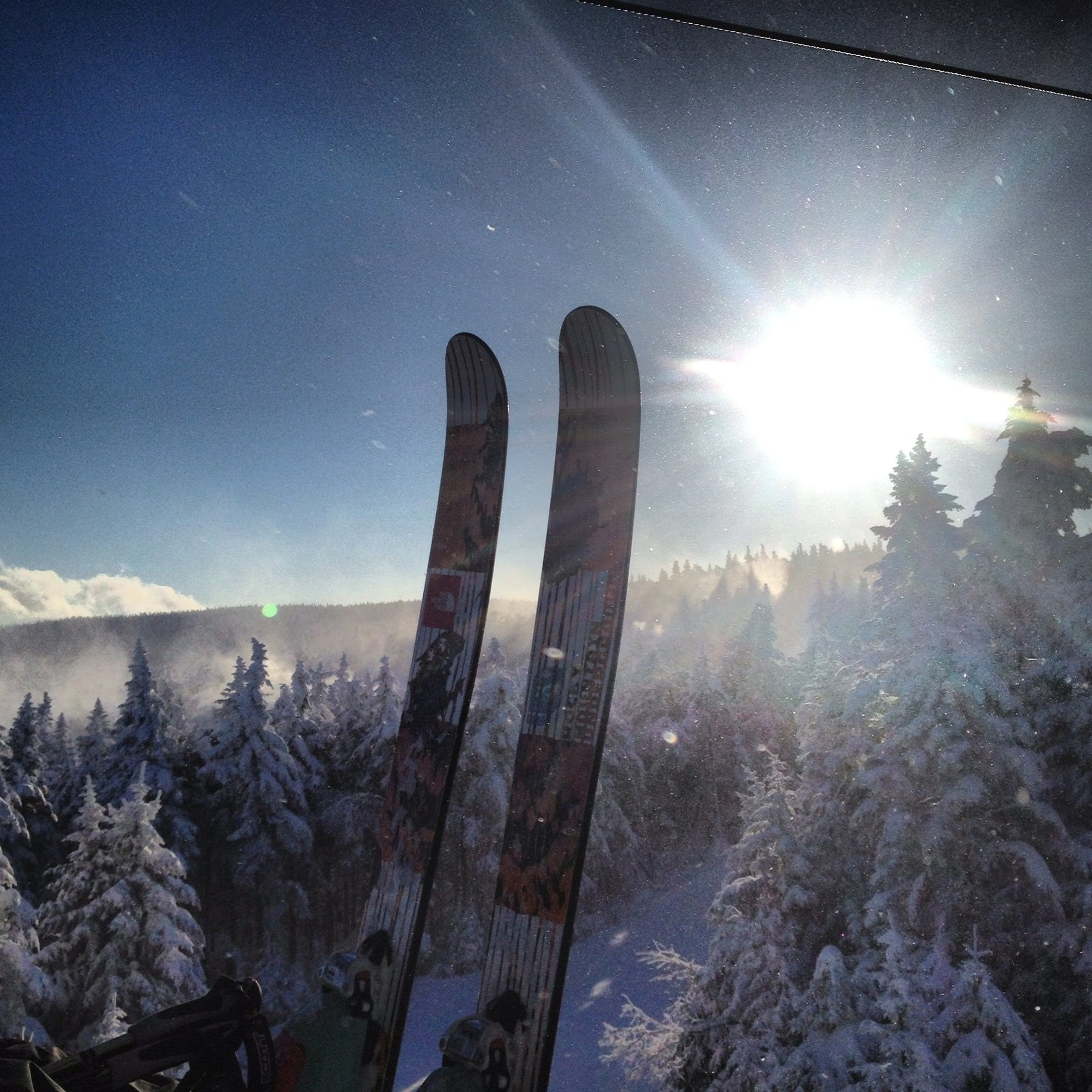 Skis and sun