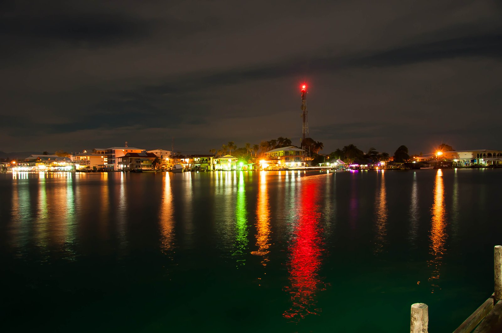 Panama night colours