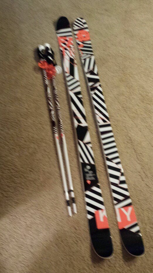 Faction freestyle skis 2013 Kennedy 173cm and poles 46 inches