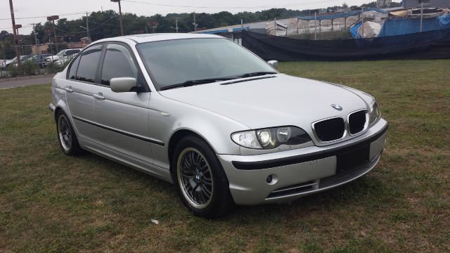 2002 BMW 325xi