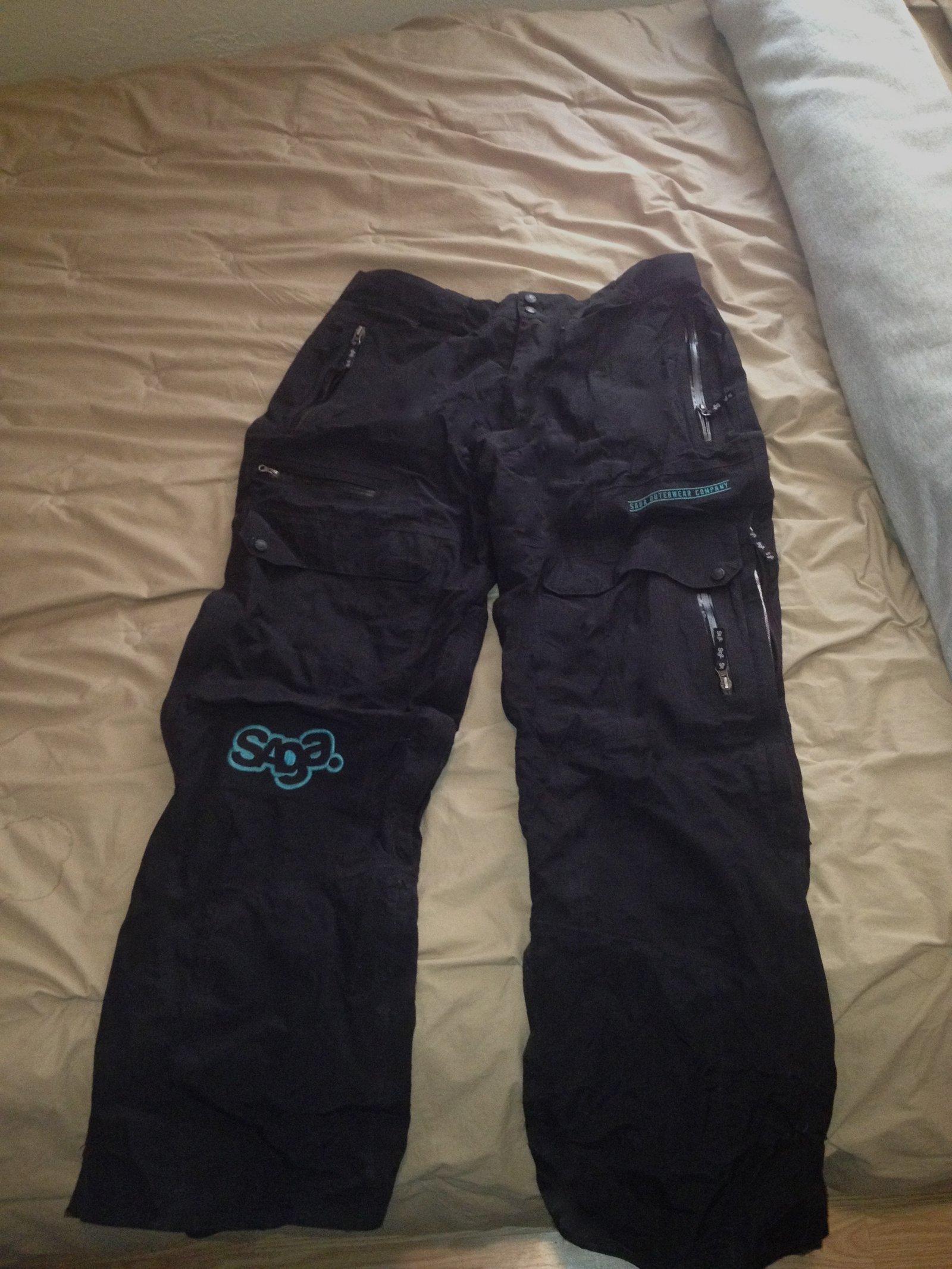 Black Saga Pants