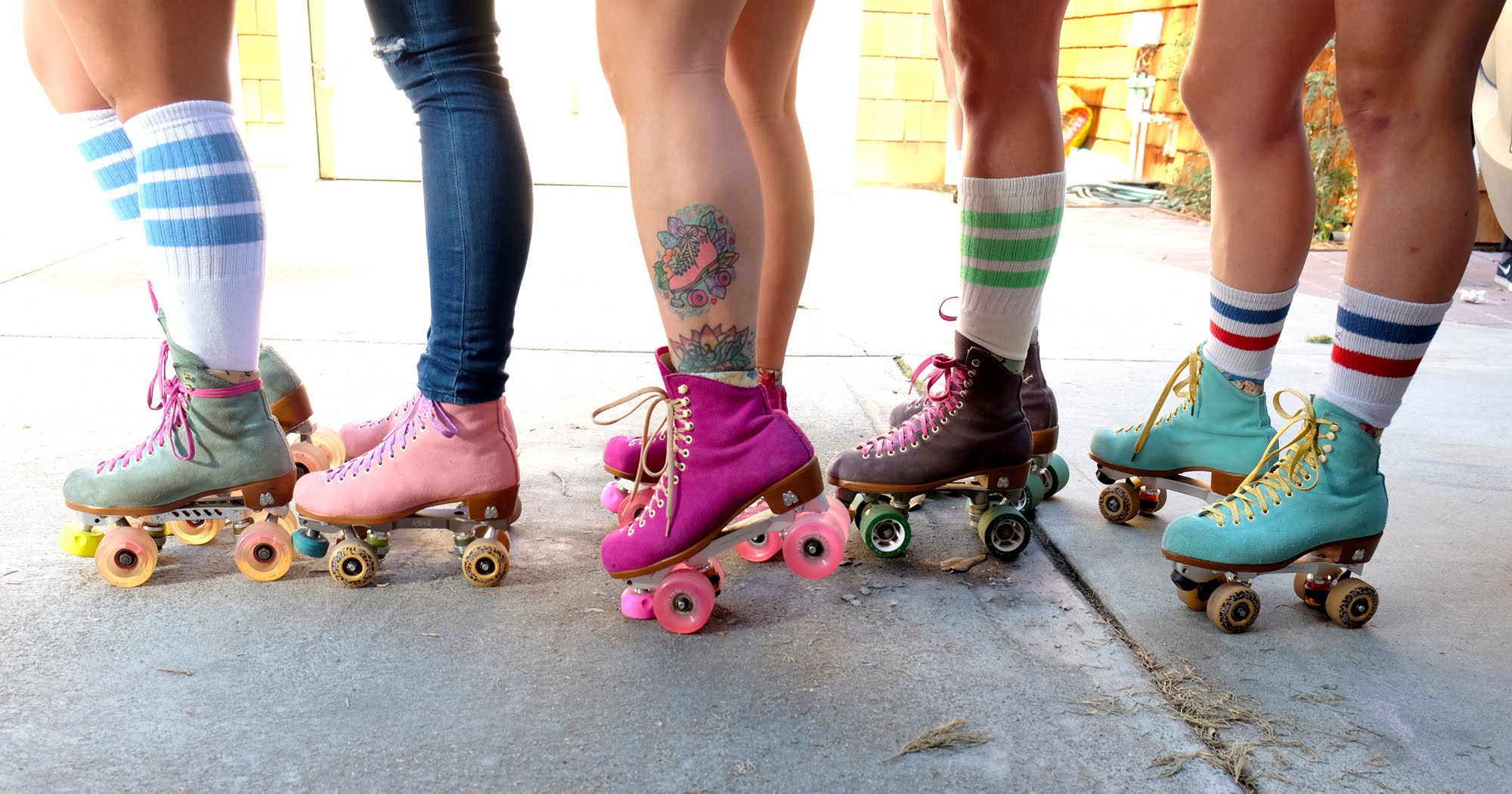 The Moxi Girls Are The Roller Girls Of Your Dreams Videos Newschoolers Com