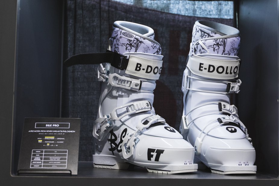 Full Tilt Classic Pro Ski Boots 2022