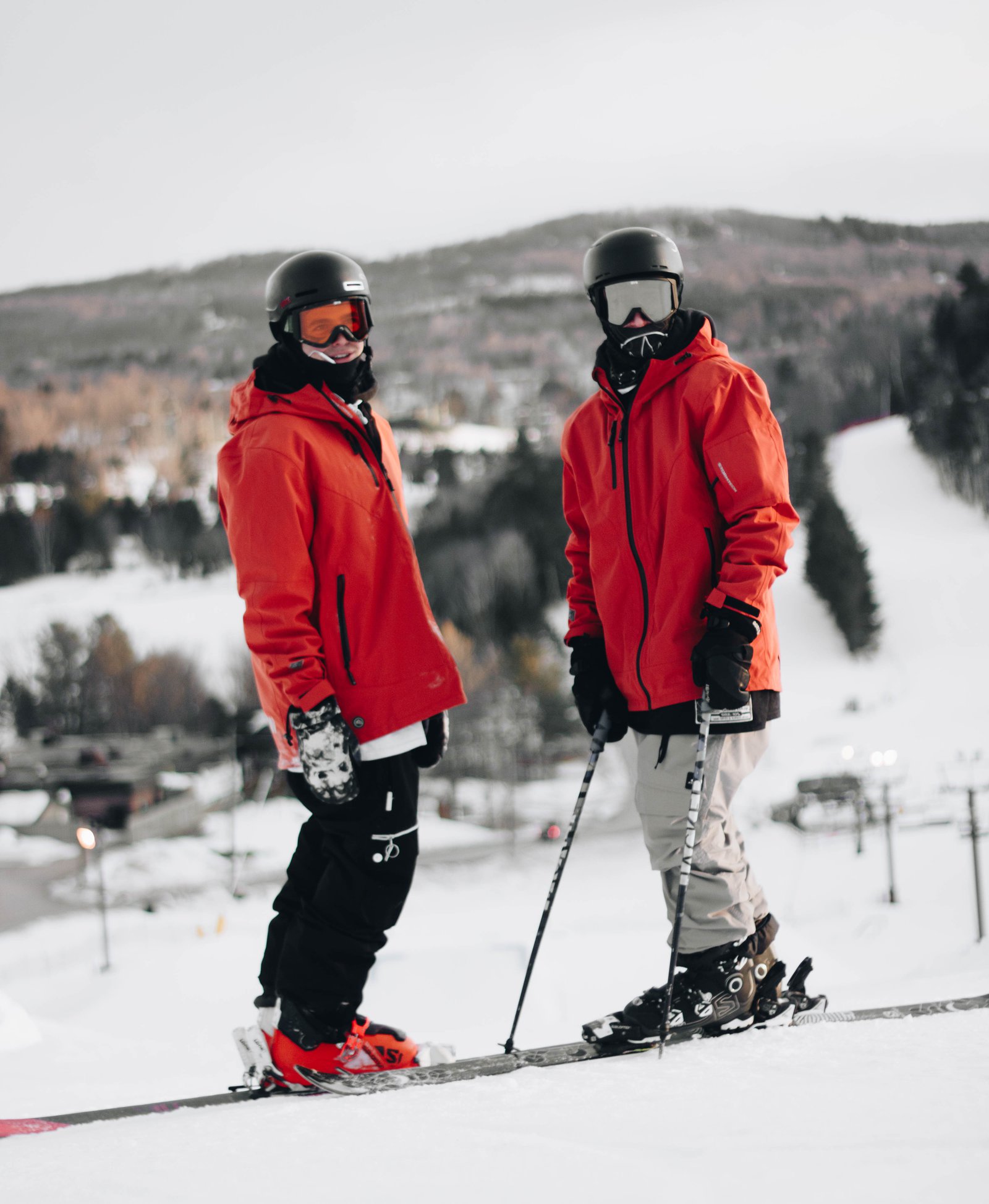 ski with friends