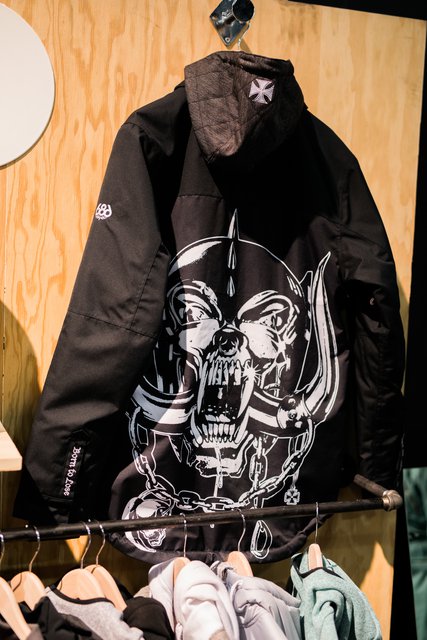 Motorhead snowboard clearance jacket