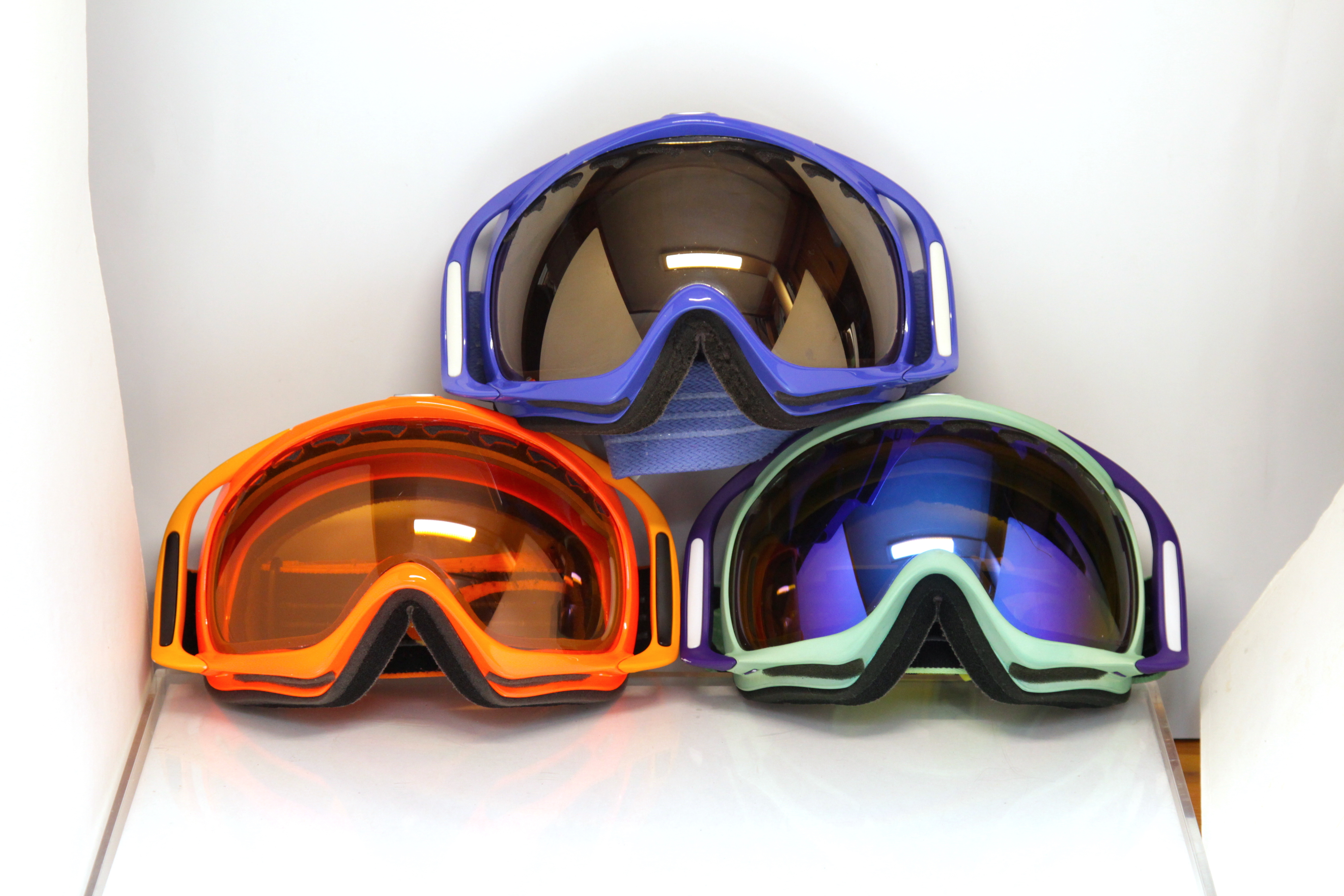 .OAKLEY. - Sell and Trade - Newschoolers.com