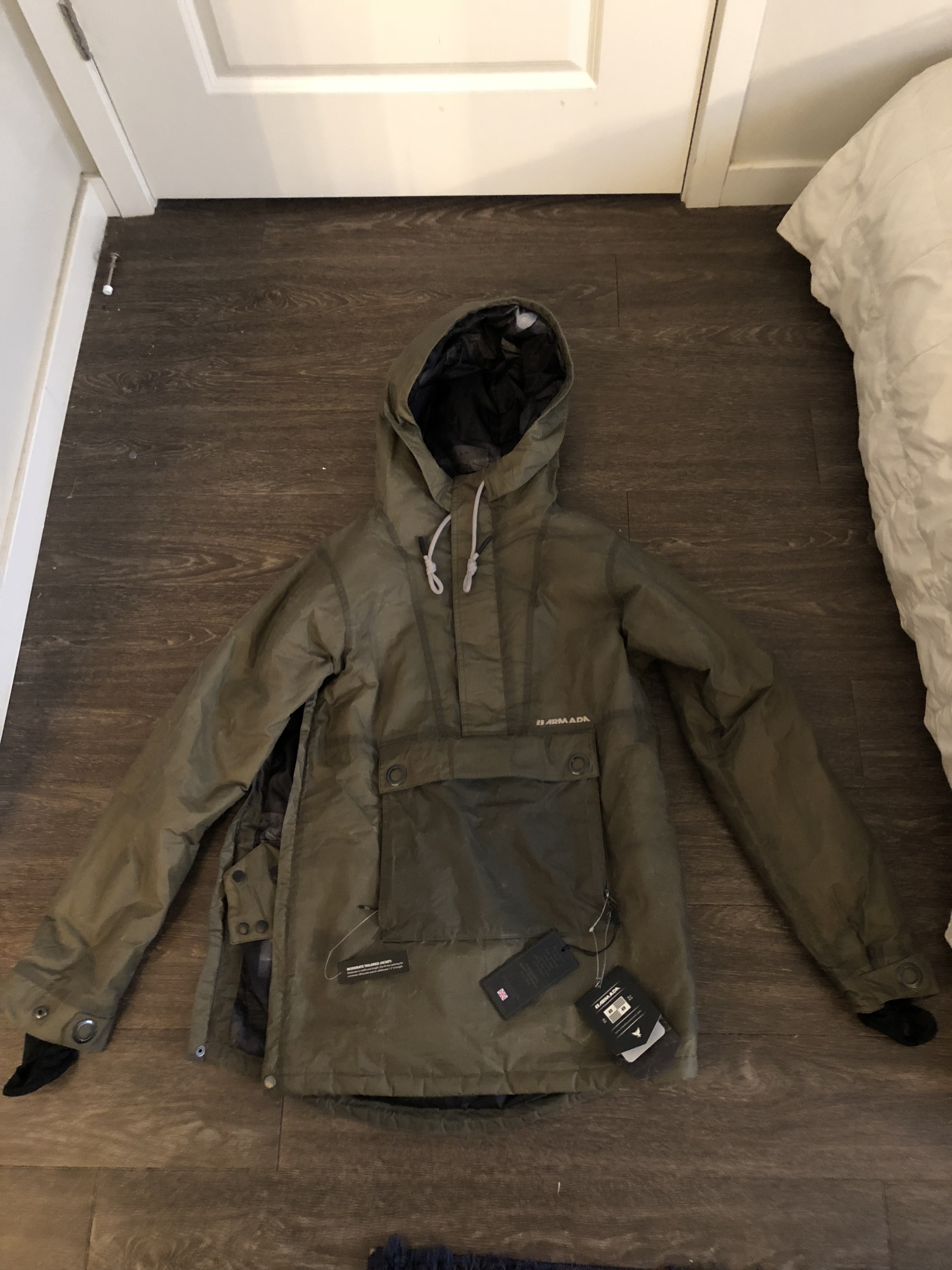 Armada anorak sale