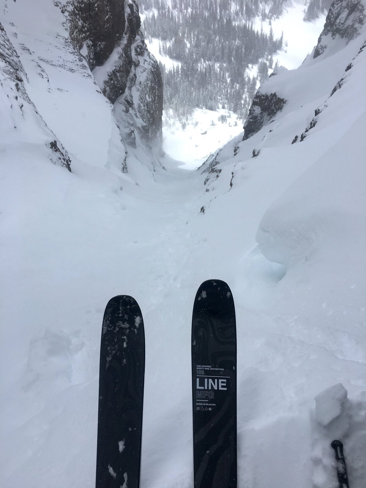 detune ski edges