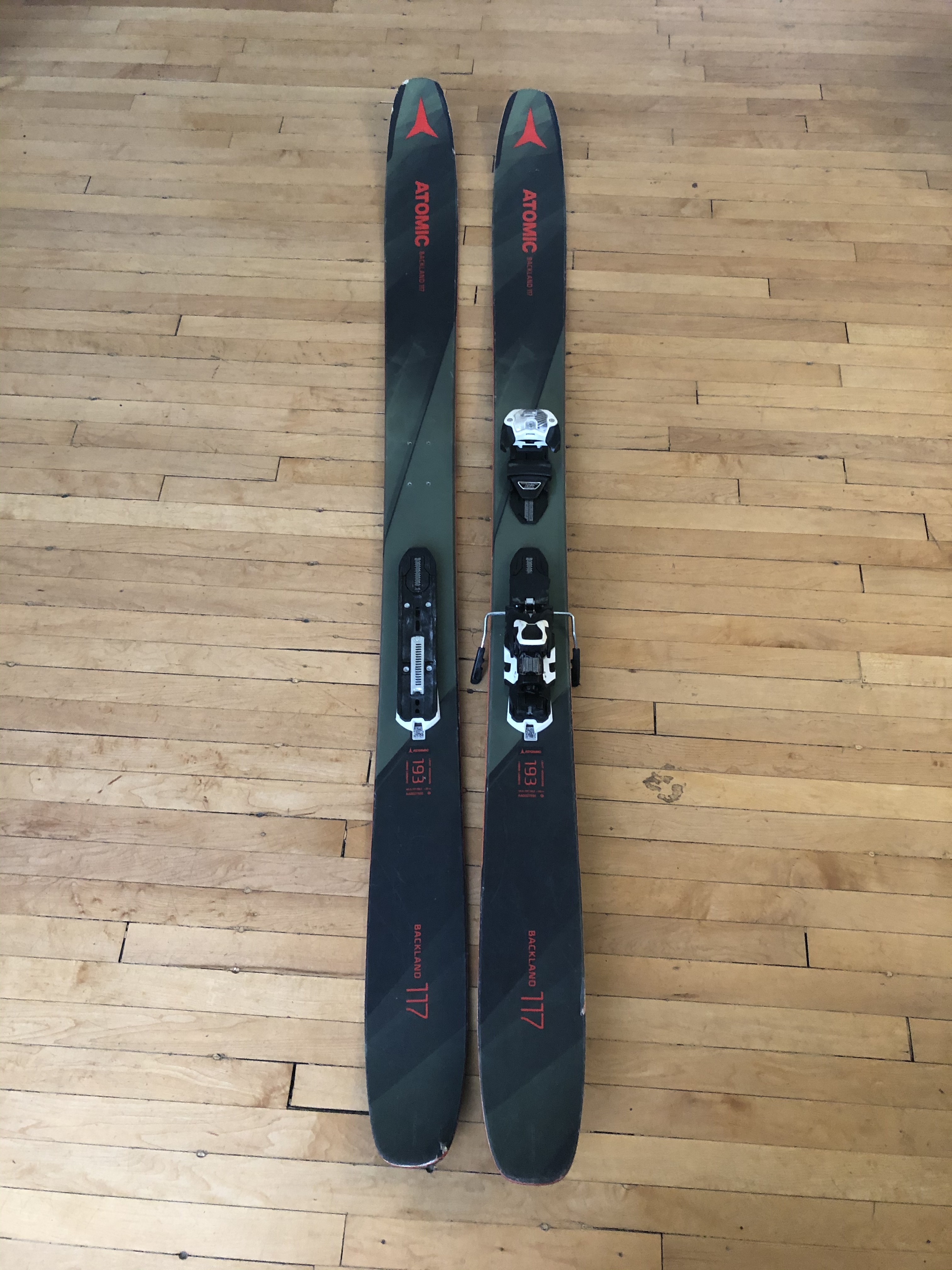 atomic backland 117 skis 219