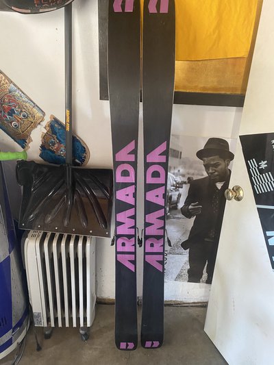 Armada TST with Marker Griffon bindings - Newschoolers.com