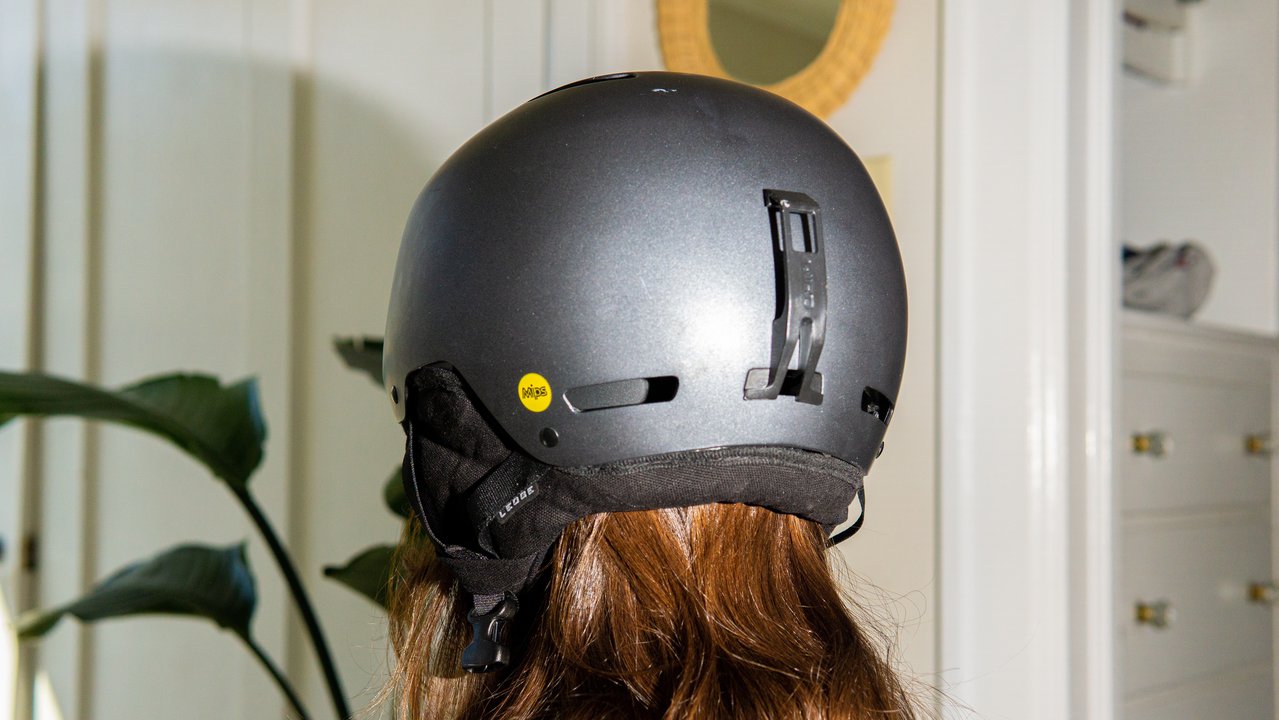 Why You Should (Or Shouldn't) Wear A Helmet