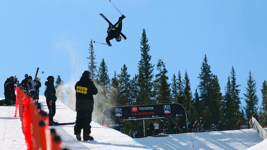 Eileen Gu makes triumphant return in Calgary halfpipe World Cup