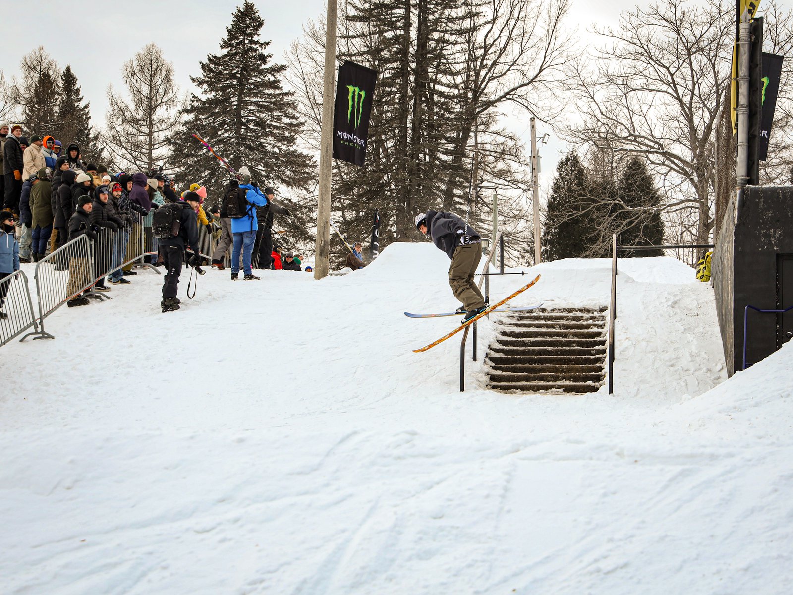 Mat Dufresne @ B-dog Off The Leash