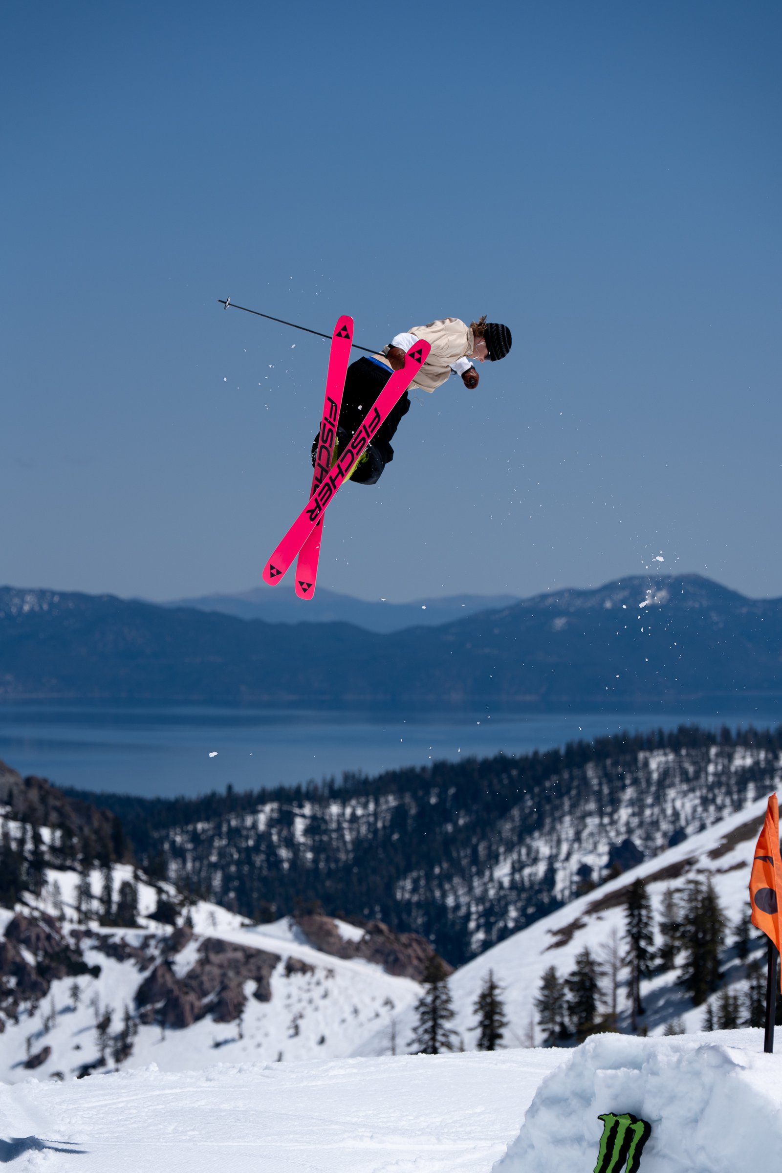 Isak Davidson /// Superunknown 22 Men's Champion